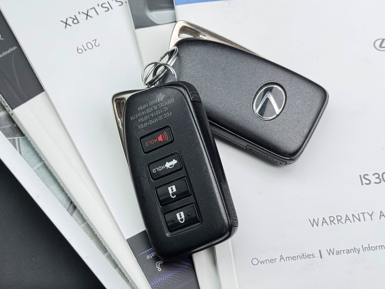 Used 2019 Lexus IS 350 F Sport RWD image 18