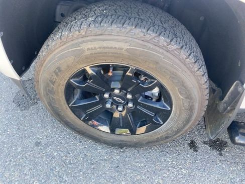 Used 2022 Chevrolet Colorado Z71 image 20