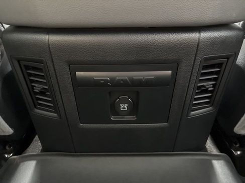 Used 2017 RAM 1500 Big Horn AWD/4WD image 22
