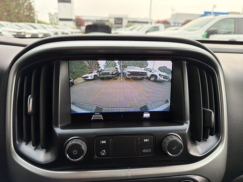 Used 2022 Chevrolet Colorado LT w/ LT Convenience Package RWD image 25