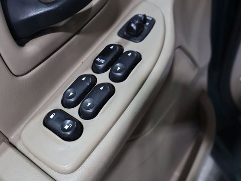 Used 2003 Ford Windstar Sport image 20