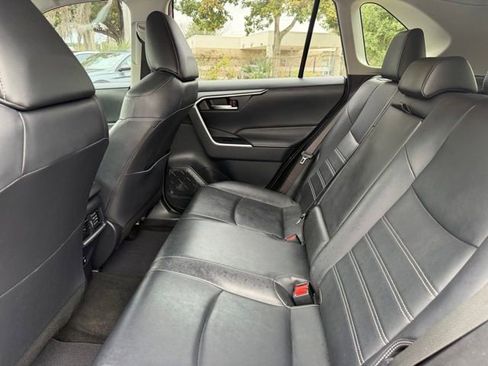 Used 2019 Toyota RAV4 XLE Premium w/ Advanced Technology Package image 11