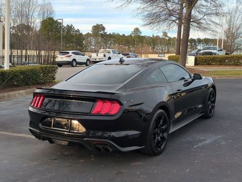 Used 2020 Ford Mustang GT w/ Equipment Group 301A image 5