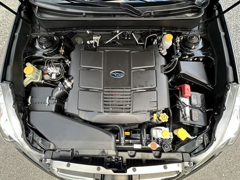 Used 2013 Subaru Outback 3.6R Limited w/ Special Appearance Pkg AWD/4WD image 20