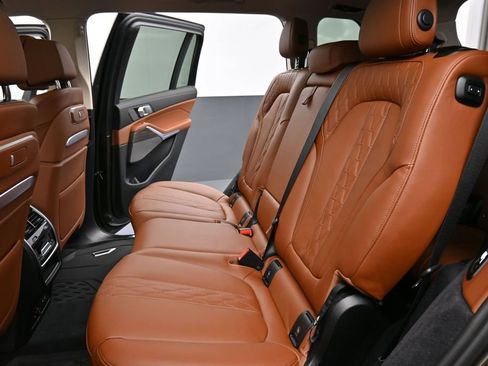 New 2026 BMW X7 xDrive40i AWD/4WD image 15