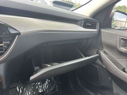 Used 2022 Ford Escape SE w/ Cold Weather Package image 31