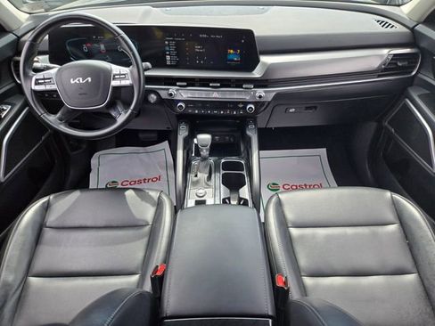 Used 2025 Kia Telluride S AWD/4WD image 16