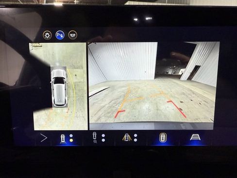 New 2026 Chevrolet Equinox LT image 19