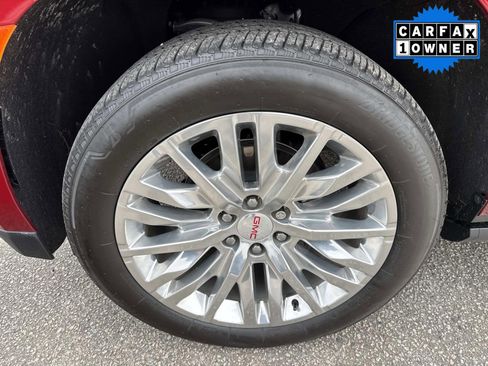 Used 2023 GMC Yukon Denali image 11