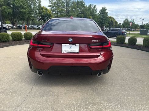 Certified 2025 BMW 330i xDrive Sedan w/ M Sport Package AWD/4WD image 4