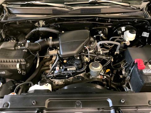 Used 2022 Toyota Tacoma SR image 28