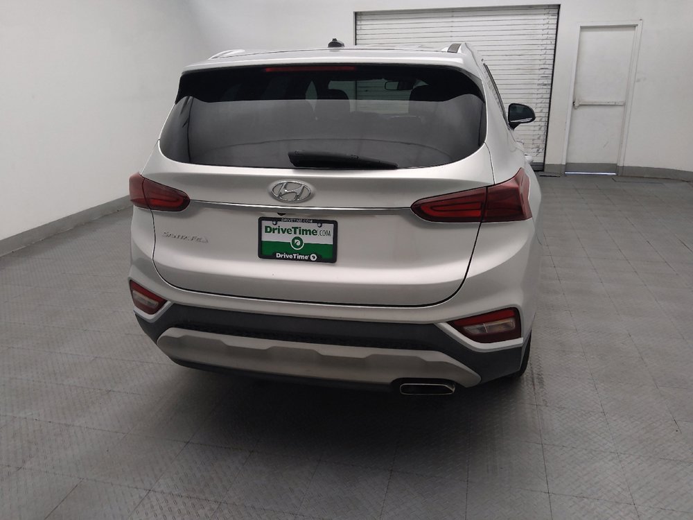 Used 2019 Hyundai Santa Fe SE FWD image 7
