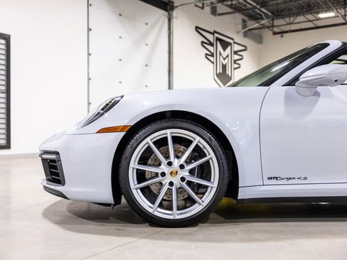 Used 2024 Porsche 911 Targa 4S w/ Premium Package image 19
