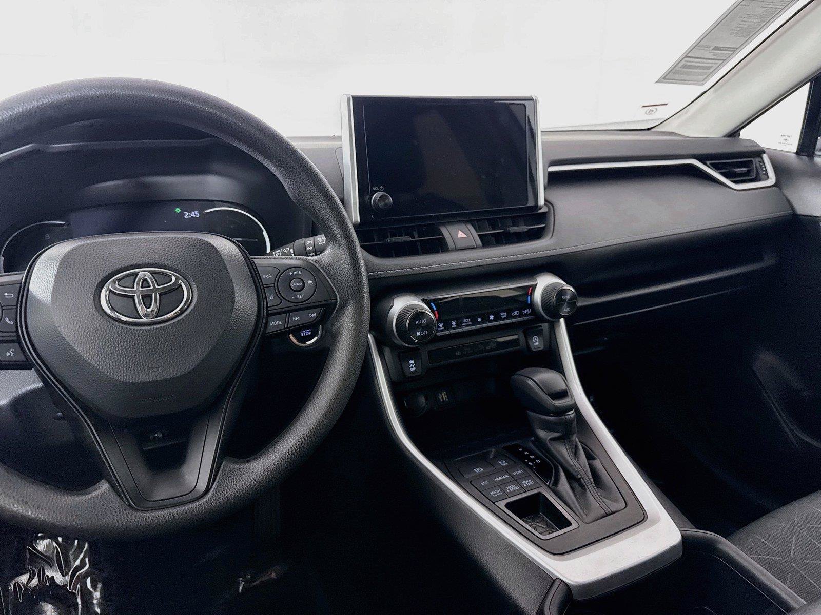 Certified 2024 Toyota RAV4 XLE AWD/4WD image 30