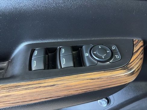 Used 2019 GMC Acadia Denali w/ LPO, Floor Liner Package image 17