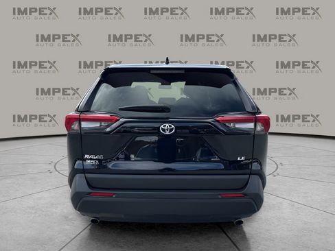Used 2024 Toyota RAV4 LE image 4