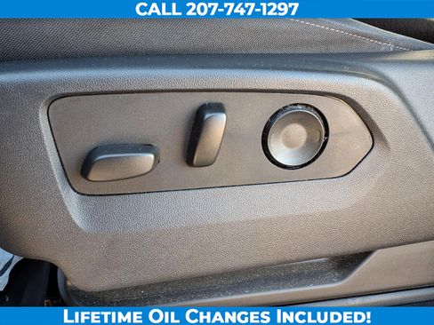 Used 2023 Chevrolet Silverado 1500 LT image 12