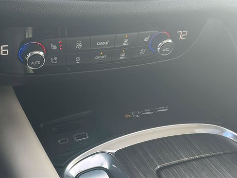 Certified 2023 Buick Enclave Avenir w/ Avenir Technology Package image 28