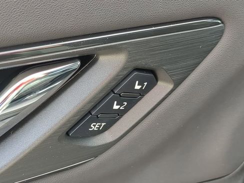 New 2026 Subaru Outback Touring XT AWD/4WD image 13