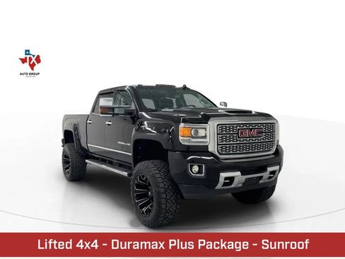 Used 2018 GMC Sierra 2500 Denali w/ Duramax Plus Package AWD/4WD image 51
