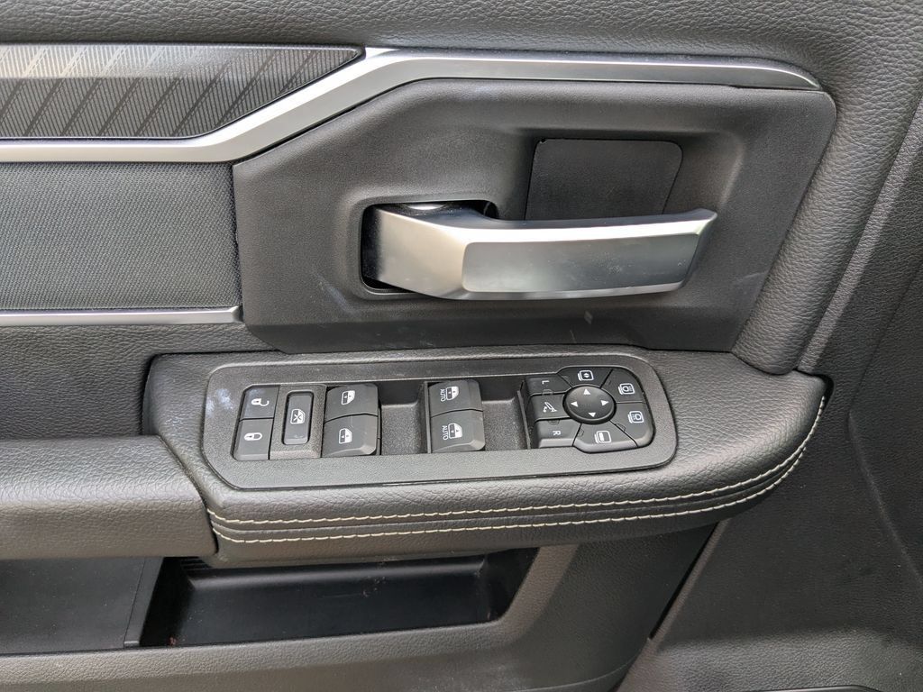 Used 2026 RAM 2500 Big Horn AWD/4WD image 24