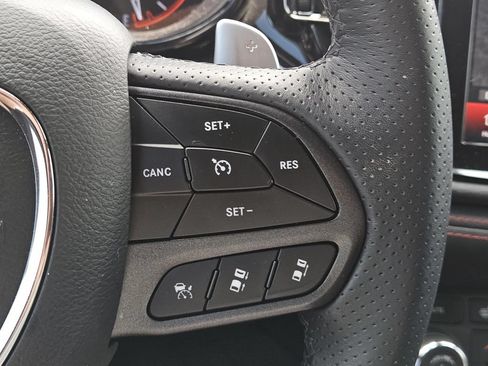 Used 2024 Dodge Durango R/T w/ Tow 'N Go Package AWD/4WD image 23