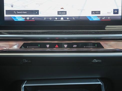 Certified 2026 BMW 740i RWD image 10