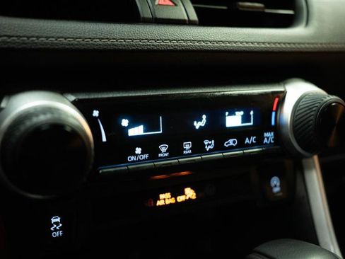 Used 2024 Toyota RAV4 LE image 19