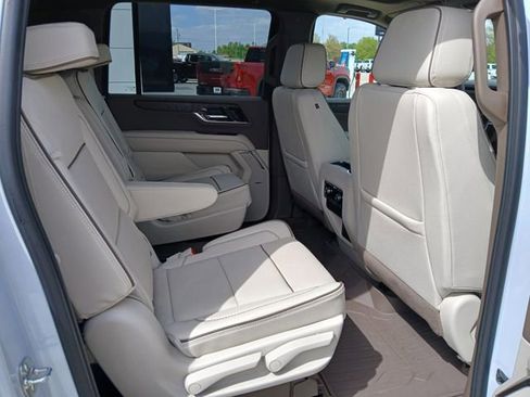 New 2026 GMC Yukon XL Denali w/ Sun & Power Step Package AWD/4WD image 26