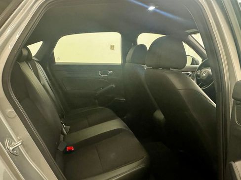 Used 2023 Honda Civic Sport image 11