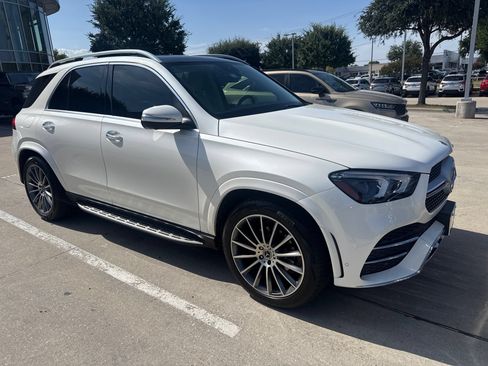 Used 2021 Mercedes-Benz GLE 350 image 2