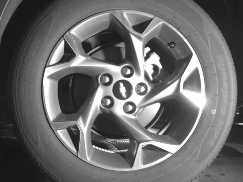 Used 2025 Chevrolet Trax LT w/ LT Convenience Package FWD image 14