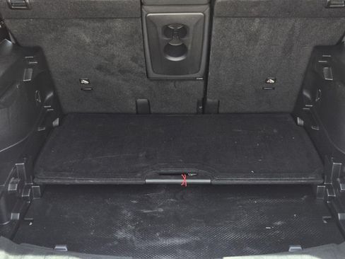 Used 2020 Nissan Rogue S FWD image 9