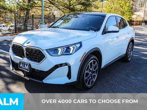 Used 2026 BMW X2 xDrive28i image 3
