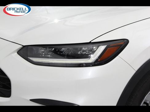 Used 2024 Honda HR-V LX image 9