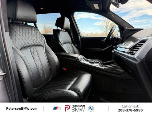 Used 2024 BMW X7 M60i w/ Executive Package image 24
