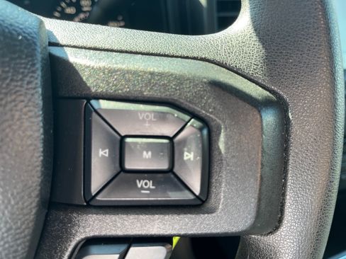 Used 2018 Ford F150 XL w/ Equipment Group 101A Mid AWD/4WD image 29
