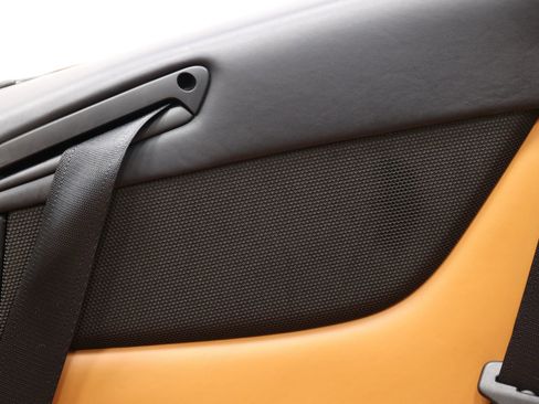 Used 2015 Ferrari California T image 51