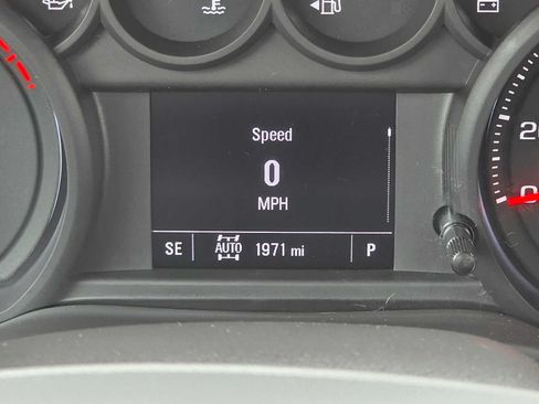 Used 2025 GMC Sierra 1500 Pro w/ Pro Value Package AWD/4WD image 19