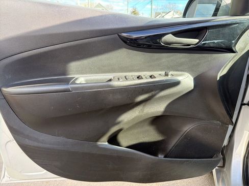 Used 2020 Chevrolet Spark LT image 19