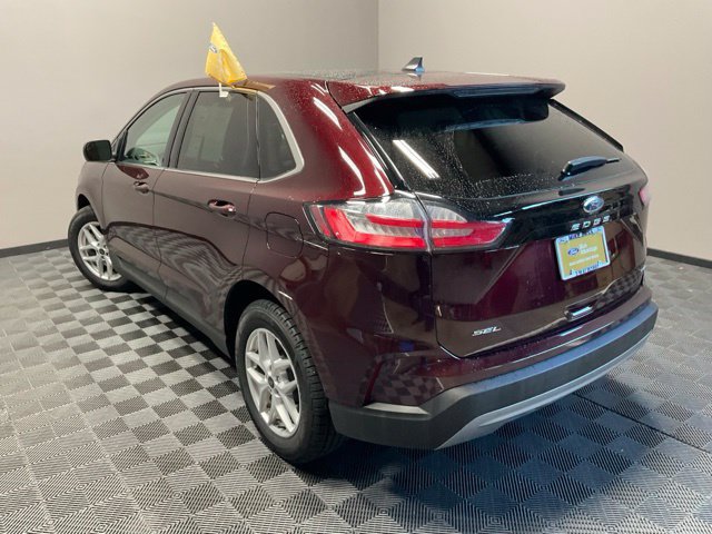 Used 2024 Ford Edge SEL w/ Convenience Package AWD/4WD image 9