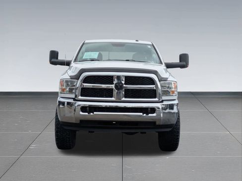 Used 2016 RAM 2500 SLT image 9