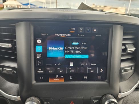 Used 2024 RAM 2500 Big Horn image 25