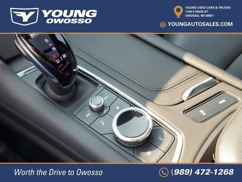 Used 2024 Cadillac XT5 Premium Luxury w/ Technology Package AWD/4WD image 21