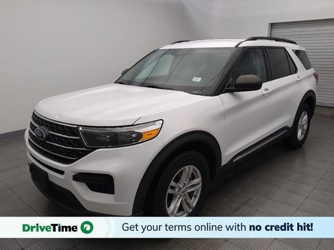 Used 2022 Ford Explorer XLT AWD/4WD image 1