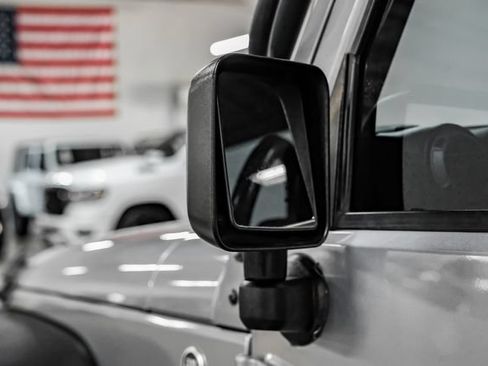 Used 2015 Jeep Wrangler Unlimited Sport w/ Quick Order Package 24S AWD/4WD image 46