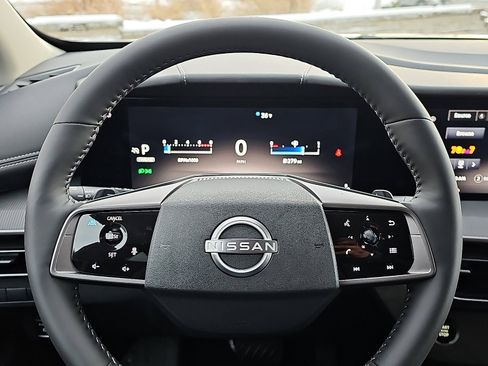 Certified 2025 Nissan Murano SV image 19