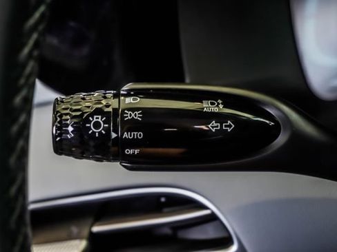 Used 2025 Hyundai Palisade SEL FWD image 24