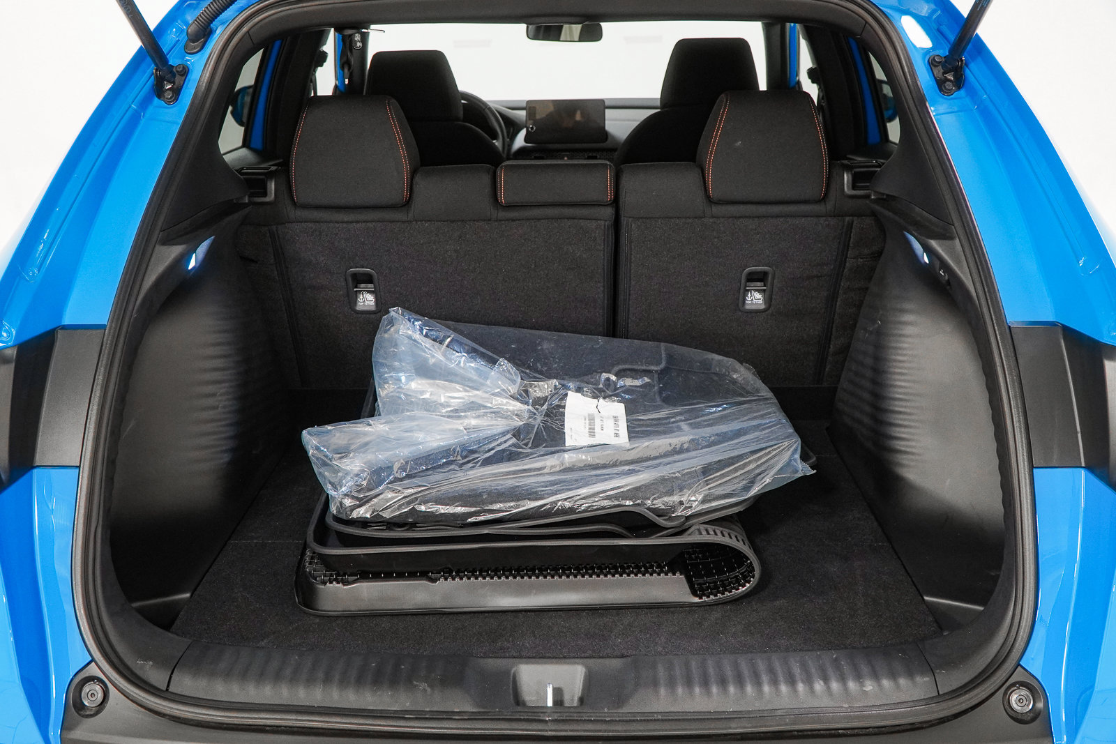 Certified 2026 Honda HR-V Sport image 10
