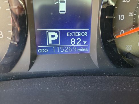 Used 2017 Toyota Sienna LE FWD image 13